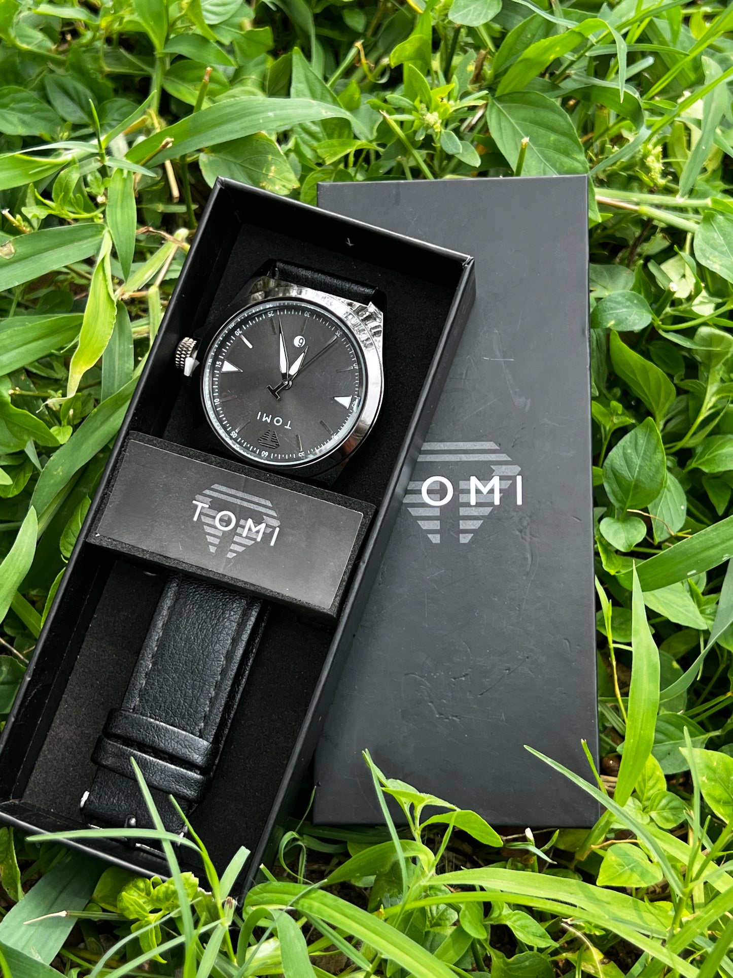 “Tomi T‑Knight Watch